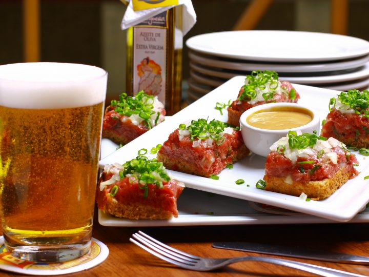 Bar Baroneza realiza festival da Carne de Onça de 23 de abril a 05 de maio